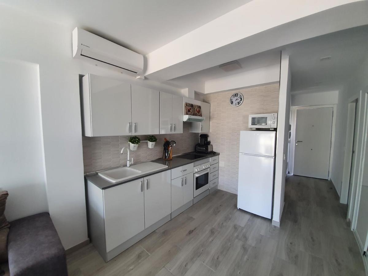 Apartamento Primera Linea De Playa Torremolinos Luaran gambar