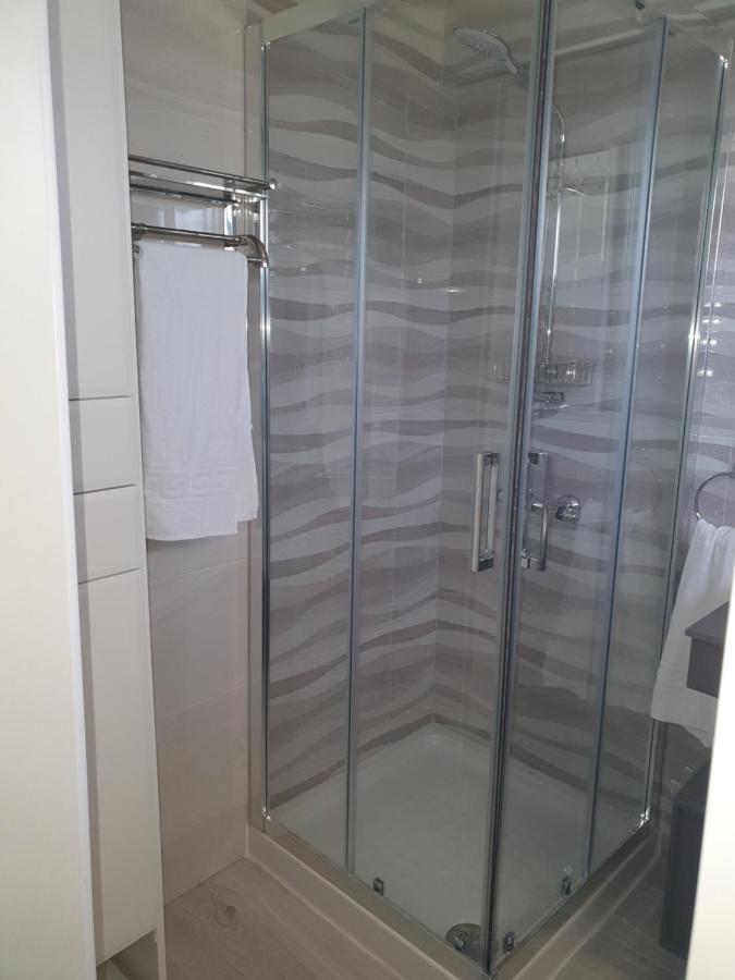 Apartamento Primera Linea De Playa Torremolinos Luaran gambar