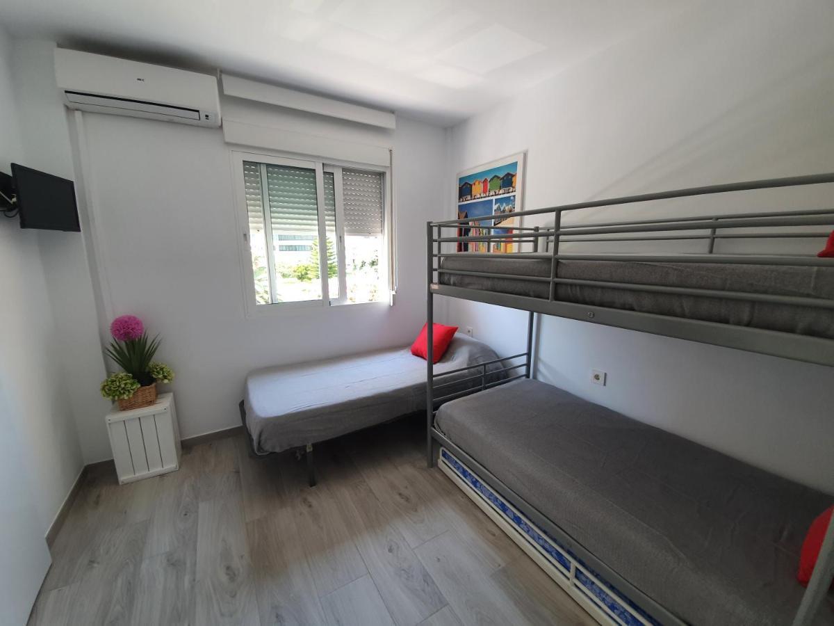 Apartamento Primera Linea De Playa Torremolinos Luaran gambar