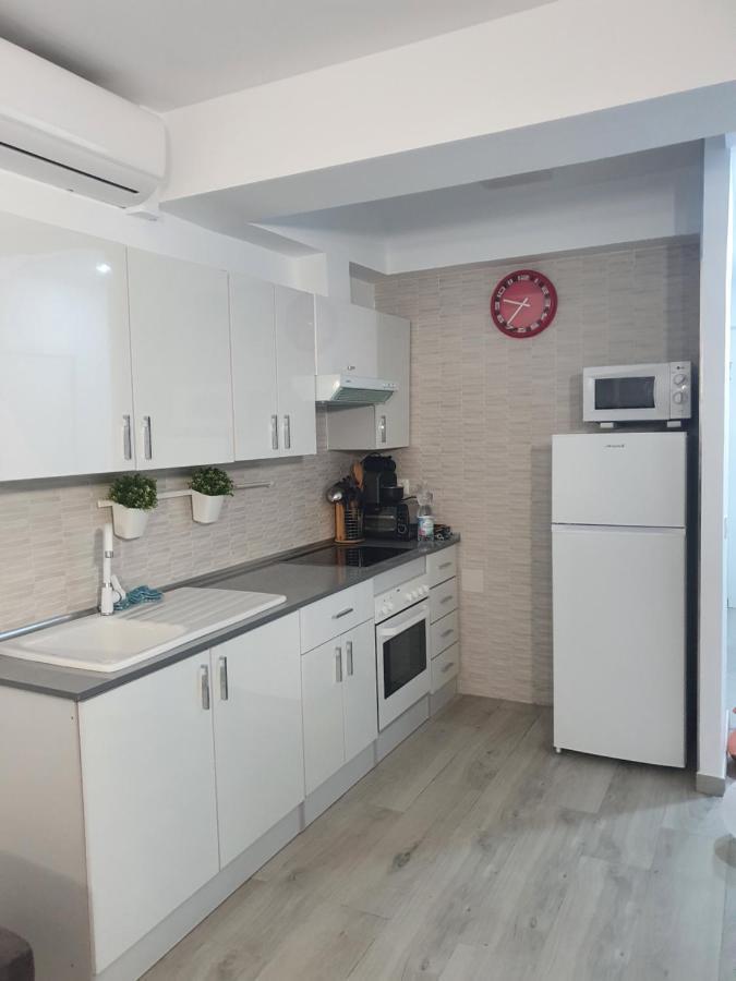 Apartamento Primera Linea De Playa Torremolinos Luaran gambar