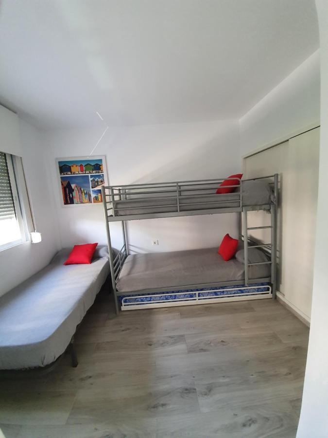 Apartamento Primera Linea De Playa Torremolinos Luaran gambar
