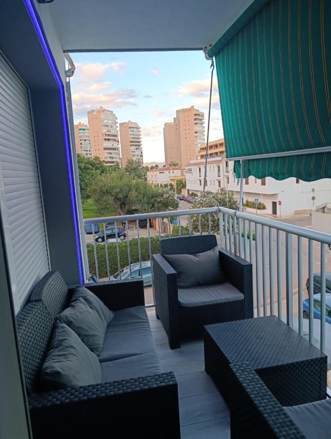 Apartamento Primera Linea De Playa Torremolinos Luaran gambar