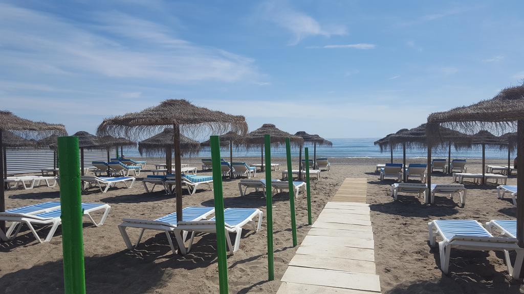 Apartamento Primera Linea De Playa Torremolinos Luaran gambar