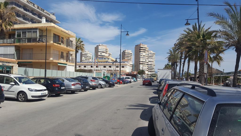 Apartamento Primera Linea De Playa Torremolinos Luaran gambar