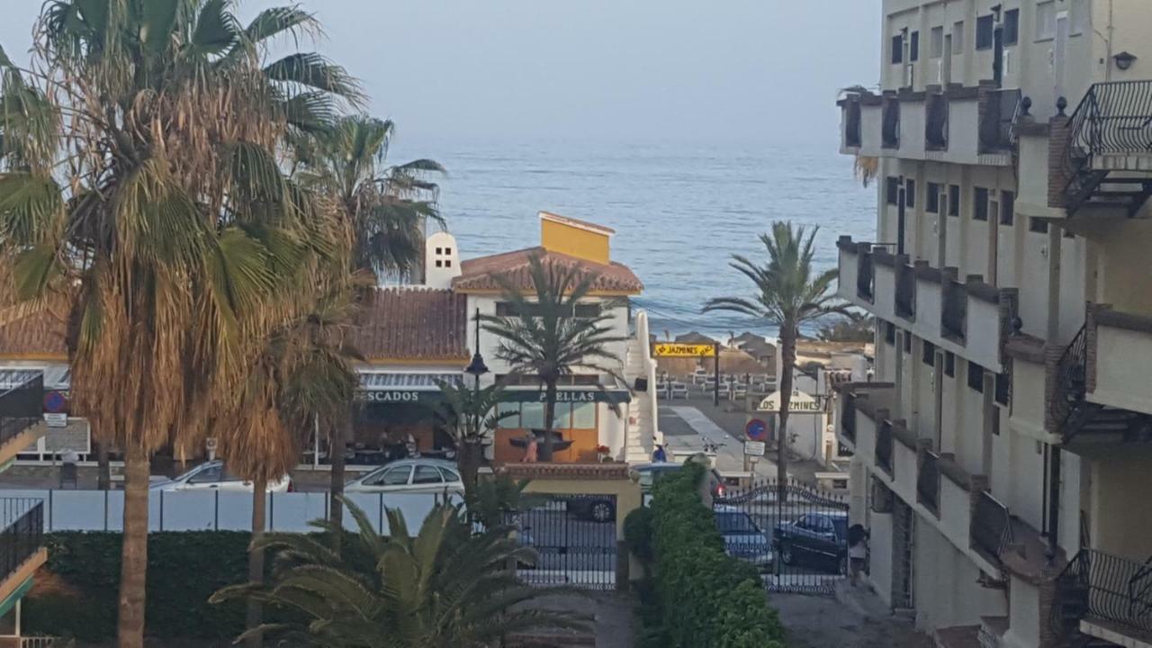 Apartamento Primera Linea De Playa Torremolinos Luaran gambar